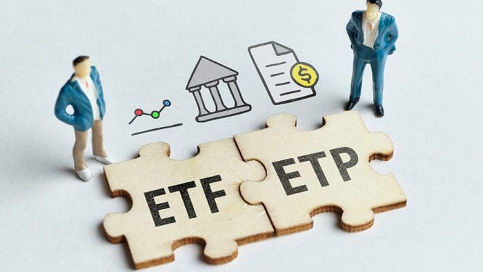 Maneuvering Market Volatility with Leveraged and Inverse ETPs