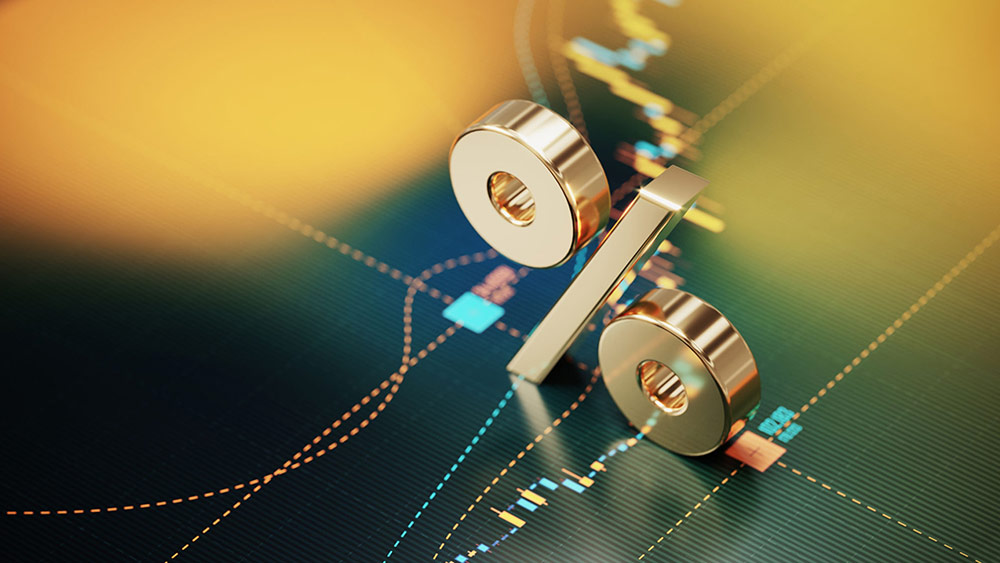 Ready for the 80s? How to Trade the Deepest Yield Curve Inversion in 40 ...