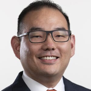 headshot Paul Schroeder