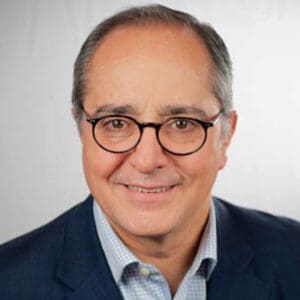 headshot Jorge Alegria