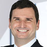 headshot Konstantin Veit