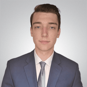 headshot Andrew Hiesinger