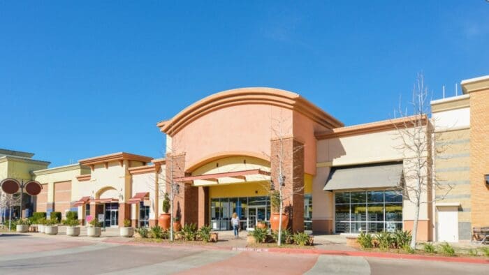 Robust Retail Sales Halt Stock Momentum: Dec. 17, 2024