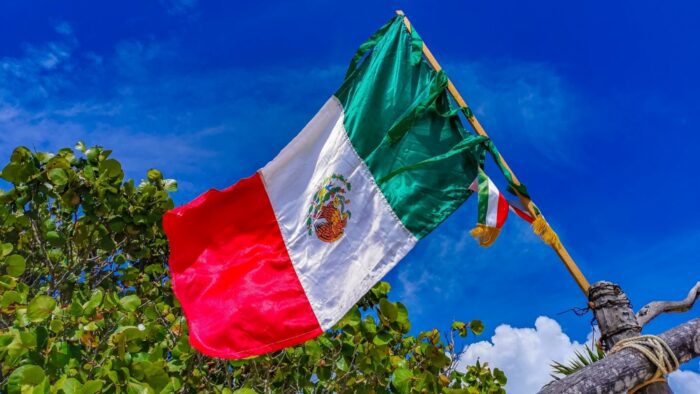 Banxico Hold Priced at $0.95, UMich Upward Revision Expected: June 25, 2026